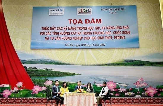Tập huấn sử dụng thư viện số cho giáo viên tại trường học vùng cao
